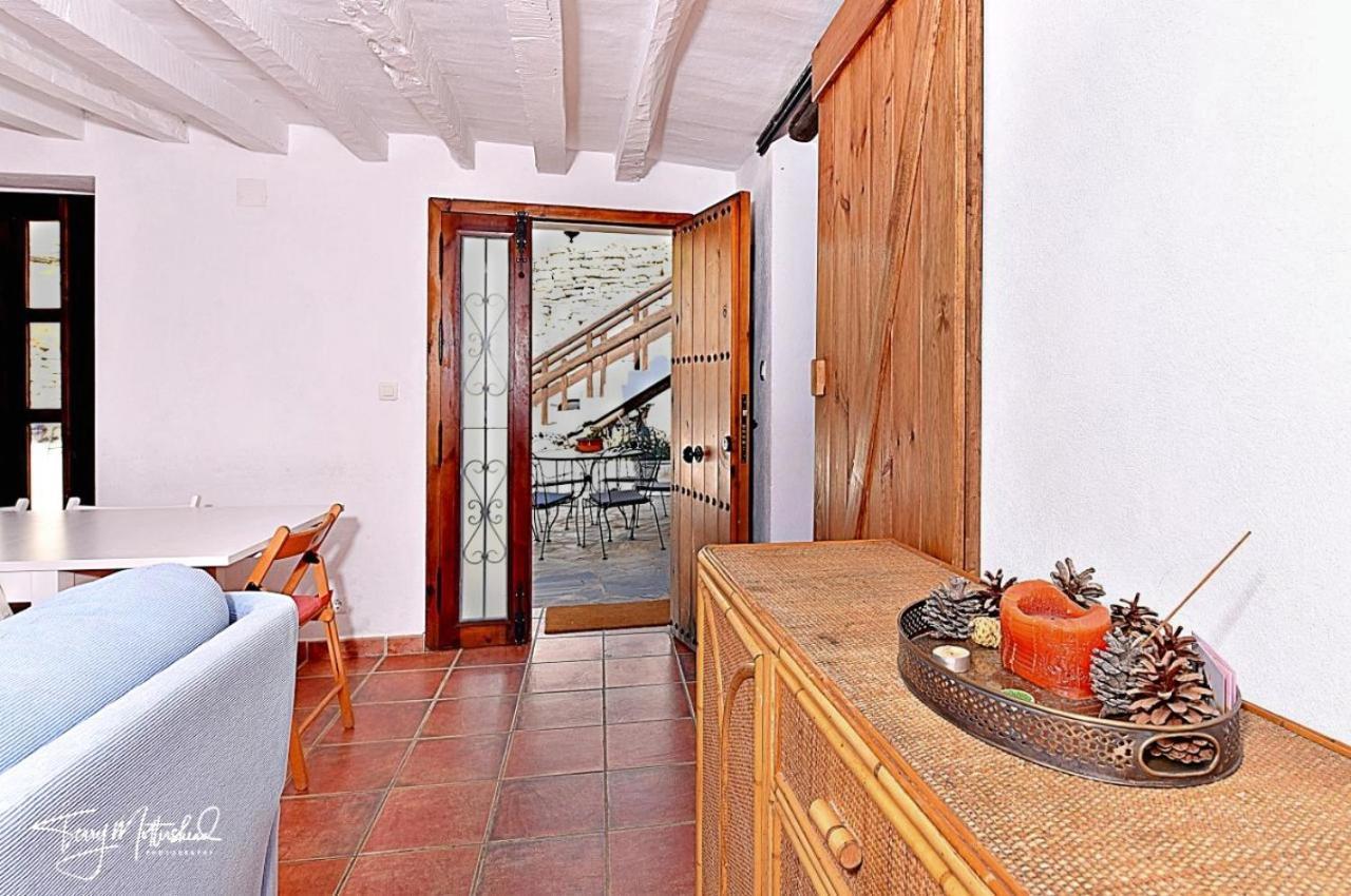 La Casa Del Agua Guest House Montefrio Luaran gambar